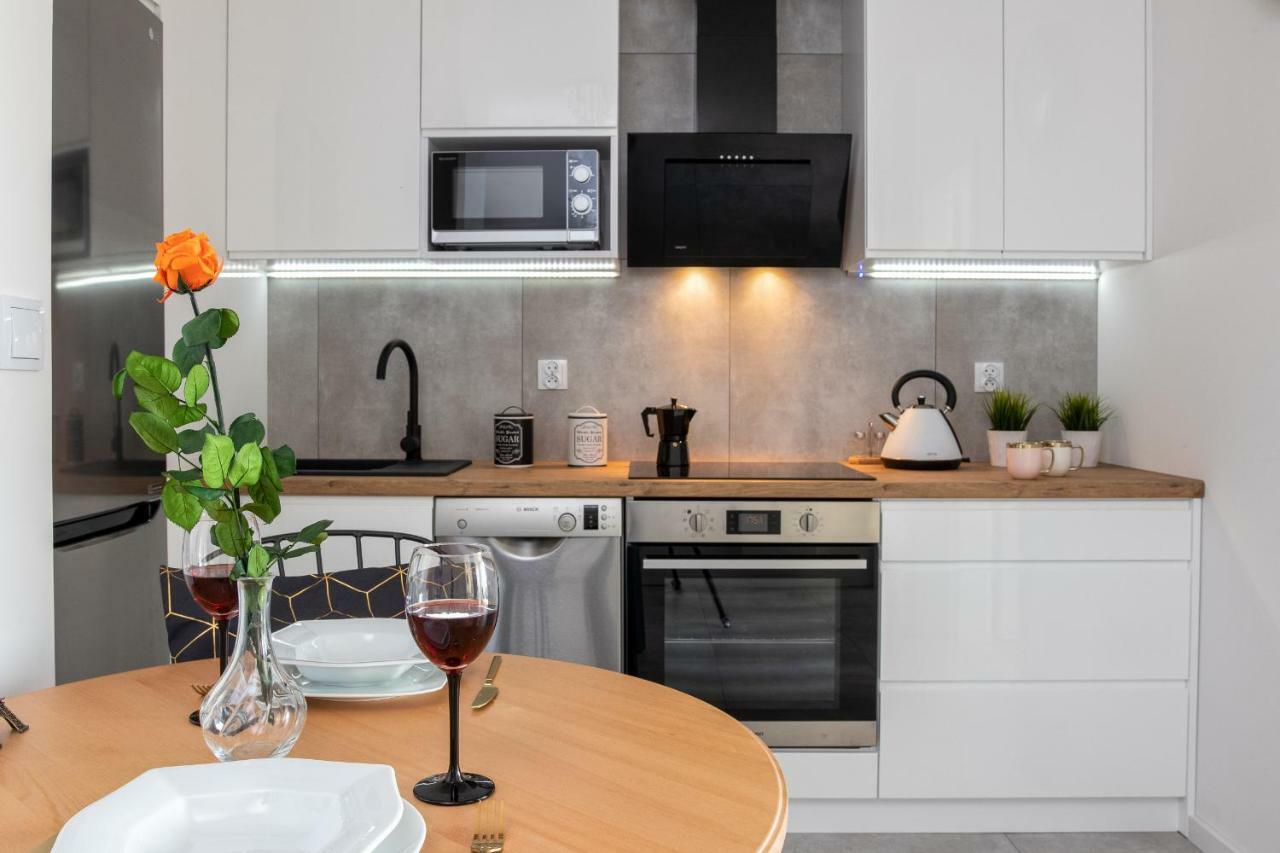 Apartamenty Ul. Marii Konopnickiej Kraków Eksteriør billede